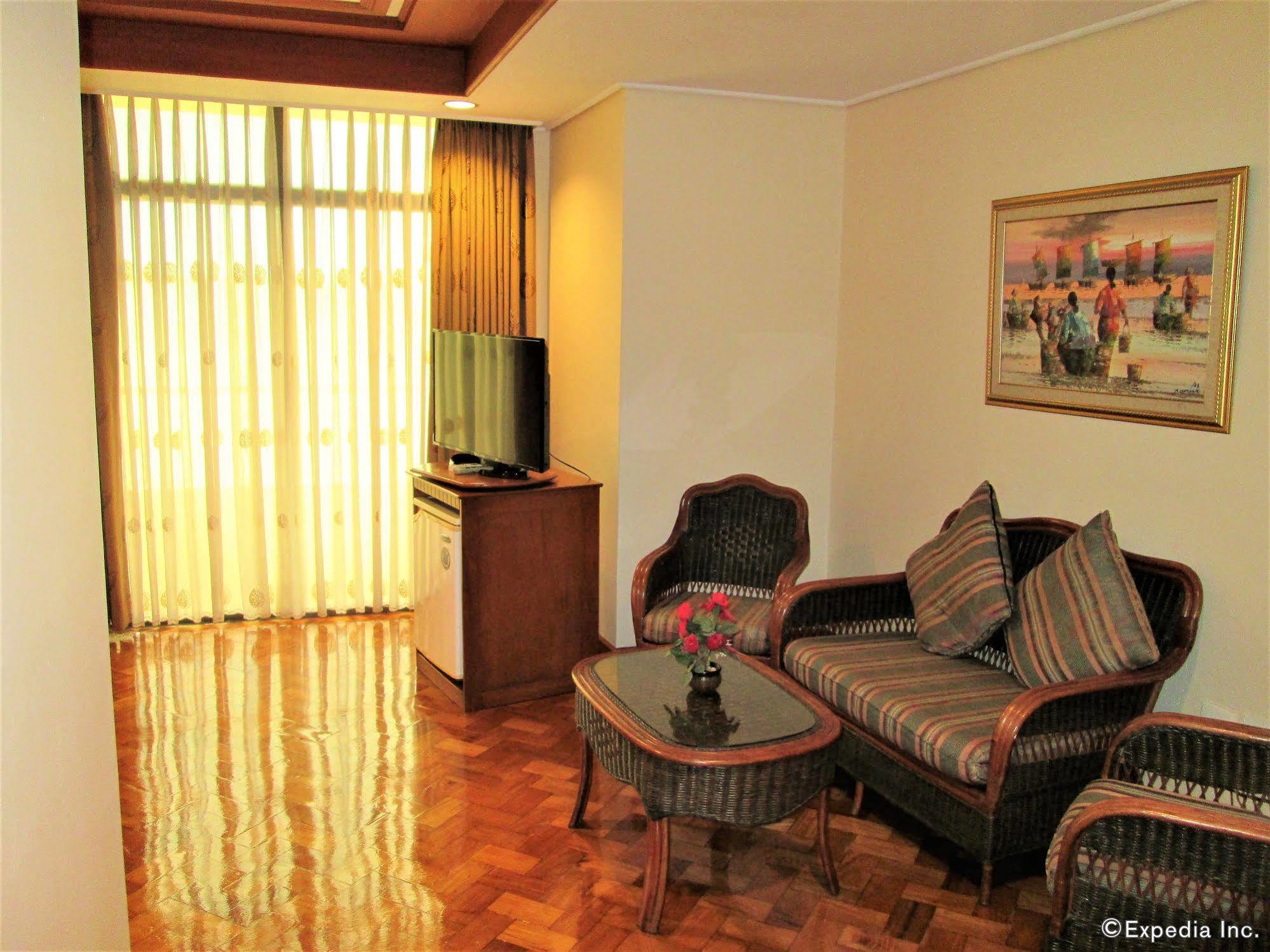 Maxandrea Hotel Cagayan de Oro Luaran gambar