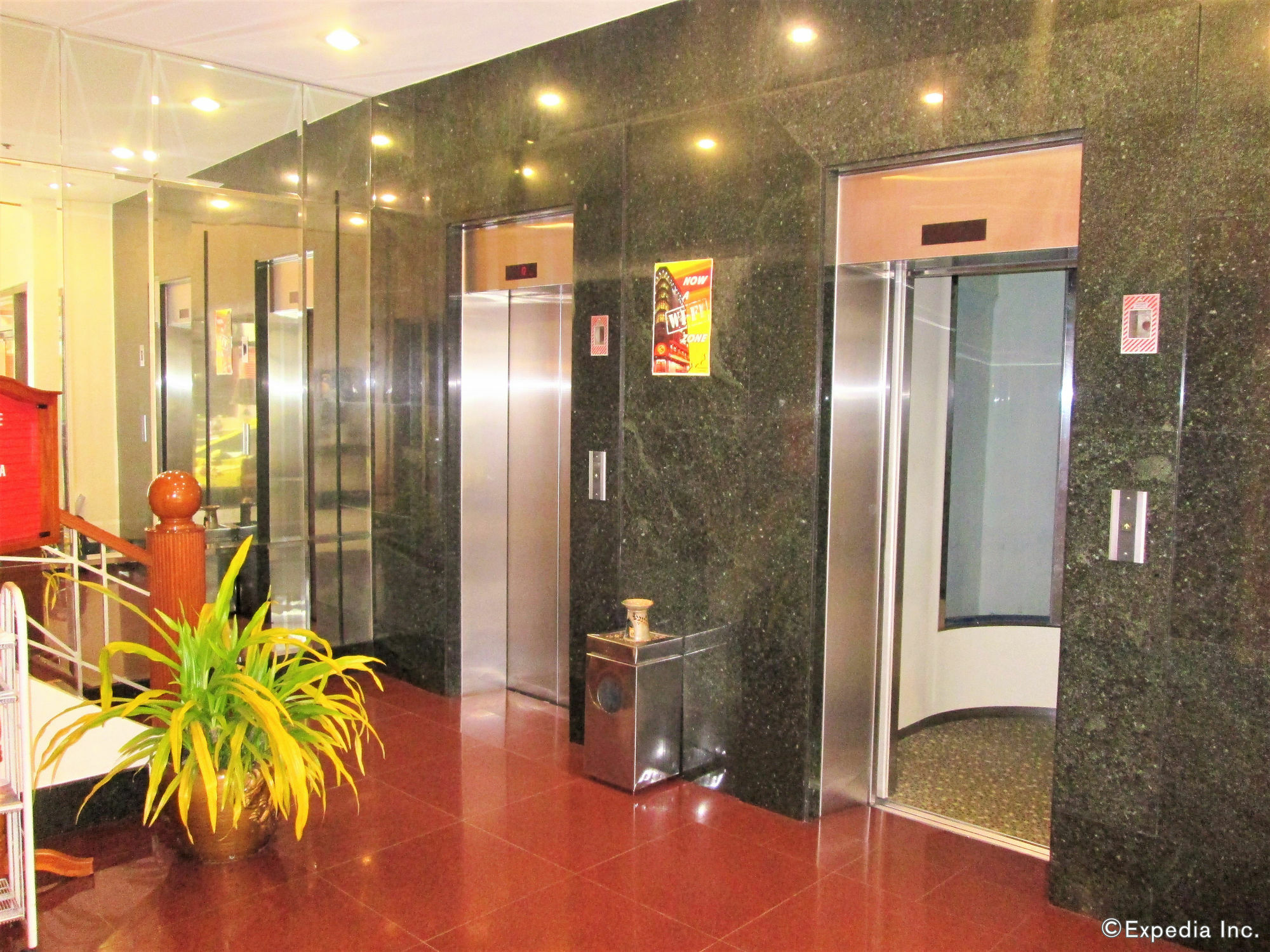 Maxandrea Hotel Cagayan de Oro Luaran gambar